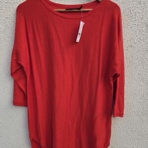 New York & Company Red 3/4 Sleeve Relaxed Blouse